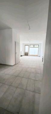 Foto - Attraktive Gewerbefläche mit Schaufenster in zentraler Lage