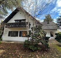 Einfamilienhaus mit Garage in München-Aubing