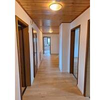 Schöne helle 108m²-Wohnung mit Balkon in Oberviechtach