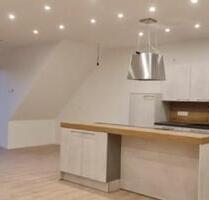 Große 4 Zimmer Wohnung mit Balkon und Galerie - Hohenfels