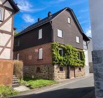 Wohnhaus mit viel Platz in zentraler Lage von Nanzenbach - Dillenburg