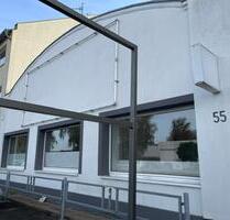 Vielseitige Gewerbeimmobilie - 3.000,00 EUR Kaltmiete, in Frechen (PLZ: 50226)
