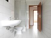 Foto - Wir sanieren für Sie - 2 Raum Wohnung mit Balkon und Dusche