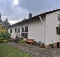 Ruhige Souterrain 3 Zimmer-Wohnung mit großer Terrasse - Röttenbach