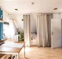 2-Zimmer-Dachgeschosswohnung in Hofheim-Wallau zu vermieten - Hofheim am Taunus