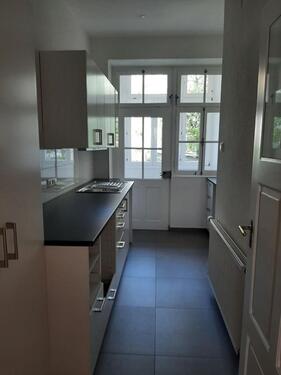 Foto - Sanierte 3-Zi-Altbau-Wohnung ohne Balkon Hochparterre ab 01.05.26