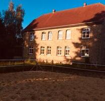 Reiterhof, Herrenhaus, Mehrfamilienhaus 3-7 WE,Reitplatz - Lemgo