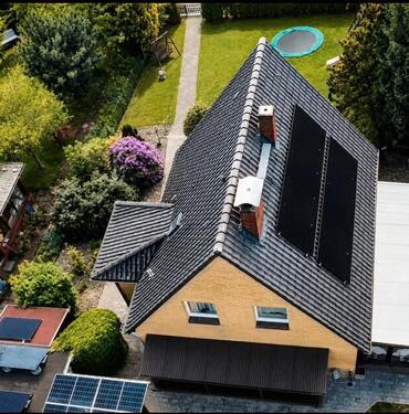 Foto - Familienhaus mit Wintergarten großem Garten und Energieklasse D