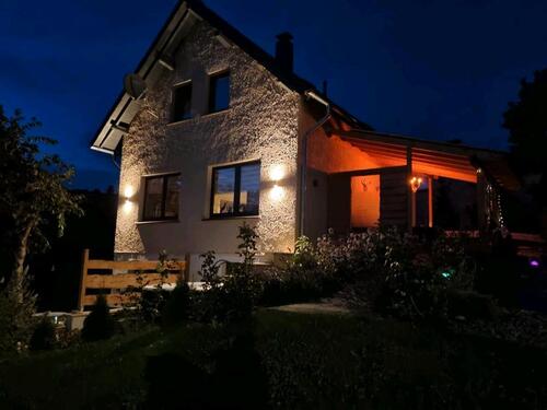 Foto - Haus mit Gartennuzung,Tarasse und Kaminofen zu vermiten