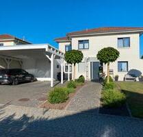 Charmantes Einfamilienhaus mit schönem Garten in Groß Schwülper