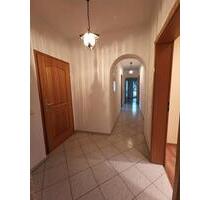 3 ZKB Erdgeschoss-Wohnung mit Balkon! - Reinhardshagen