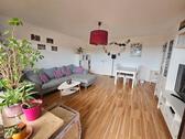 Foto - Helle und geräumige 2-Zimmer-Wohnung mit großem Südbalkon