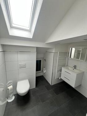 Foto - Neu renovierte zwei Zimmer Dachgeschosswohnung in Ensdorf.