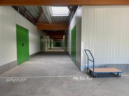 Foto - Lagerfläche Lagerhalle Lager Halle Lagerbox 50–280m² zu vermieten