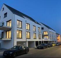 Sehr schöne 3,5 Zimmer Penthouse Wohnung in Esslingen - Esslingen am Neckar Hegensberg