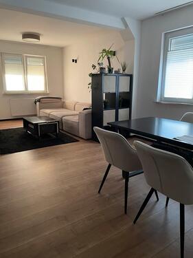 Foto - Gemütliches Endreihenhaus mit Garten, Garage & Carport