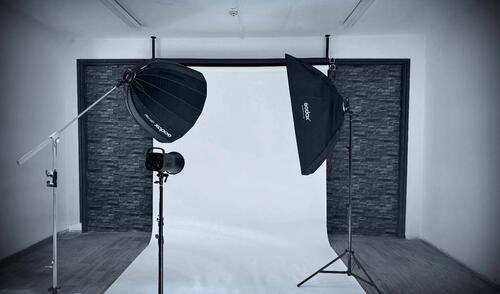 Foto - Mietstudio für Foto & Video in Burglengenfeld – 50 m² + Equipment