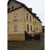 Schöne Wohnung auf dem Land - 363,00&nbsp;EUR Kaltmiete, ca.&nbsp; 86,50&nbsp;m&sup2; in Crimmitschau (PLZ: 08451)