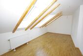 Foto - 2.5 Zimmer Dachgeschoßwohnung zur Miete in Regensburg