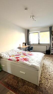 Foto - Möbliertes Zimmer in 3-er Mädchen Wg