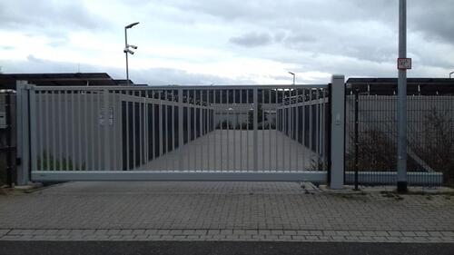Foto - Garage mit Strom in Weitersburg