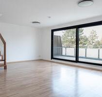3-Zimmer Maisonette-Wohnung mit Balkon und toller Aussicht auf de - Düsseldorf Stadtbezirk 6