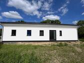 Foto - Neubau Bungalow in Uelzen . SolaranlageAuf 137m2 Wohnfläche .