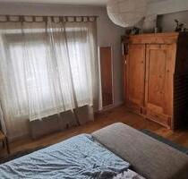 Biete 2-Zimmer-Whg in Köln gegen mindestens 3-Zi-Whg in Freiburg - Freiburg im Breisgau Günterstal Biete 2-Zimmer-Whg in Köln gegen mindestens 3-Zi-Whg in Freiburg - Freiburg im Breisgau Günterstal