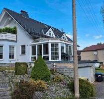 Zu vermieten: 3 Zimmer-Wohnung 113m² Garten & Wintergarten - Seifhennersdorf