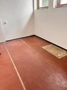 Foto - Grundstück mit Gebäude (Flachdach)