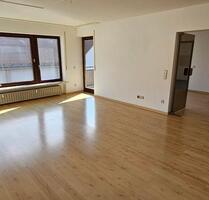 Helle 5-Zimmer-Wohnung in Wertheim-Nassig (von privat)