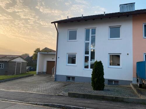 Foto - DHH Baujahr 1976 - 338.000,00&nbsp;EUR Kaufpreis, ca.&nbsp; 155,00&nbsp;m&sup2;