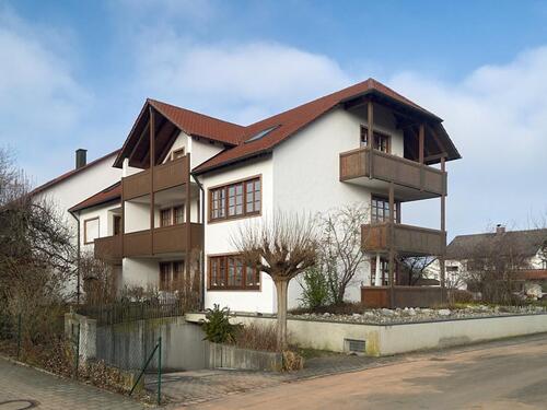 Foto - gepflegte 3-Zimmer-Wohnung mit Balkonen, ruhige Lage