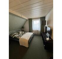 Monteurzimmer Gästezimmer in Meerbusch – Nähe Düsseldorf Messe - Krefeld Gellep-Stratum