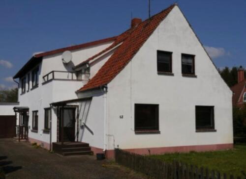 Foto - 8.5 Zimmer Mehrfamilienhaus, Wohnhaus in Langwedel