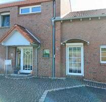 Einfamilienhaus mit Einliegerwohnung und großem Garten - Hückelhoven