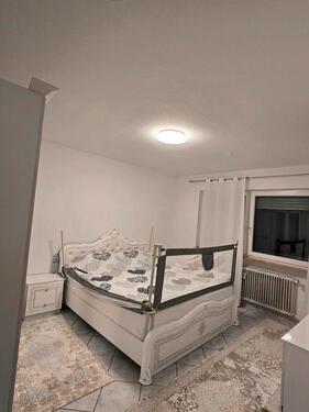 Foto - 4 Zimmer Wohnung mit Balkon - 900,00&nbsp;EUR Kaltmiete, ca.&nbsp; 97,00&nbsp;m&sup2;