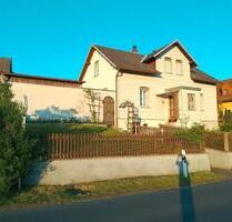 Einfamilienhaus Verkaufen in Thiersheim.