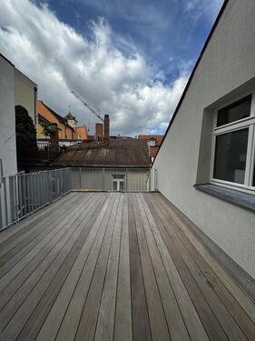 Foto - Rarität - 2-Zimmer-Wohnung mit Dachterrasse mitten in der Innenstadt