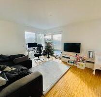 GT-Isselhorst! Traumhafte 2-Zi.-Penthouse-Whg. Fahrstuhl Gäste-WC Dachterrasse Carport - Gütersloh