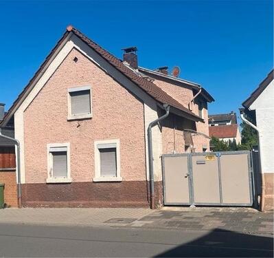 Foto - Kleines Haus mit Baugrundstück - 350.000,00&nbsp;EUR Kaufpreis, ca.&nbsp; 70,00&nbsp;m&sup2;