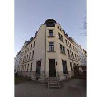 Großzügige 2-Zimmer mit Laminat und Wannenbad in sehr guter Lage - Chemnitz Altendorf