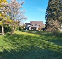 Einfamilienhaus mit Einliegerwohnung 1187m2, Baugrundstück - Osnabrück Gretesch
