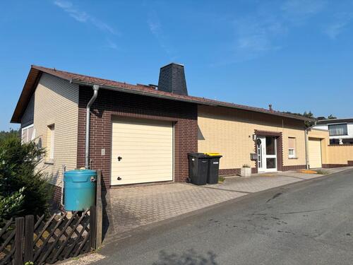 Foto - 5 Zimmer Einfamilienhaus in Bischoffen