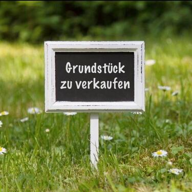 Foto - Eckgrundstück mit Baugenehmigung