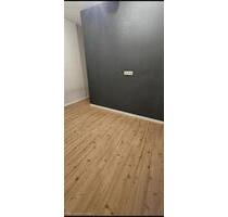 Wohnung mit Balkon - 70.000,00&nbsp;EUR Kaufpreis, ca.&nbsp; 60,00&nbsp;m&sup2; in Sondershausen (PLZ: 99706)