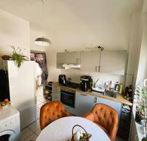 3-Zimmer-Wohnung in Stilaltbau mit EBK (WG möglich) - Wiesbaden Klarenthal