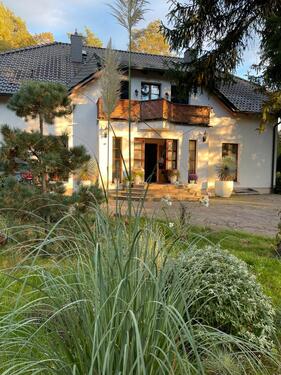 Foto - Große Villa Einfamilienhaus mit exklusiver Ausstattung