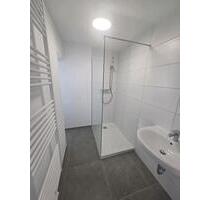 3 Zi., Küche, Bad, komplett neu saniert, stadtzentral - Lüdenscheid Staberg