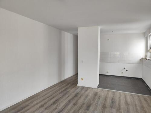 Foto - Charmante 2,5-Zimmer-Wohnung mit zwei Balkonen & idealer Raumaufteilung – sofort bezugsfrei!